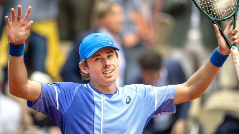 De Minaur a atteint le Top 10 pour la première fois en janvier et a atteint son précédent sommet de n°9 en février.