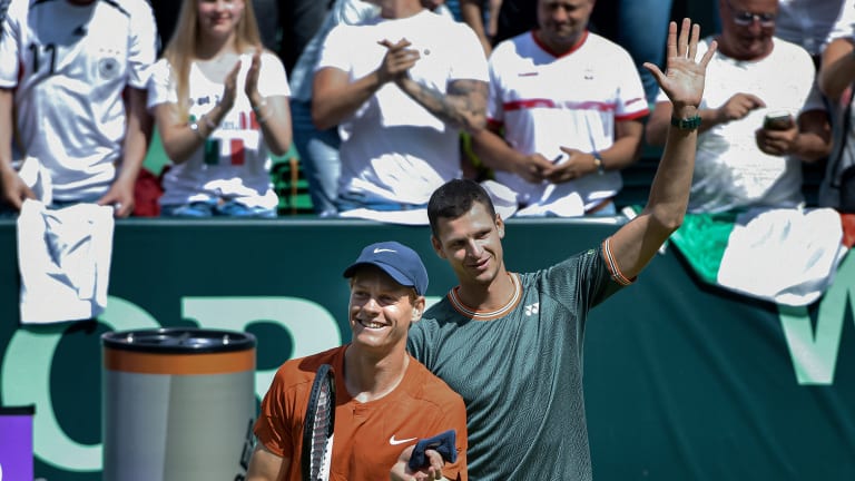 Les deux hommes se sont affrontés en quart de finale contre les Français Sadio Doumbia et Fabien Reboul.