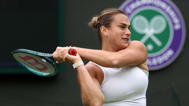 Dit Sabalenka, "Je dirais que le mois dernier a été vraiment un défi pour moi. J'ai lutté contre beaucoup de douleurs différentes."