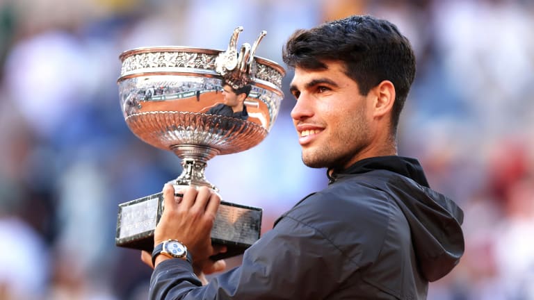 Alcaraz a fait son entrée dans le Top 5 du classement ATP deux mois après son 19e anniversaire en juillet 2022.