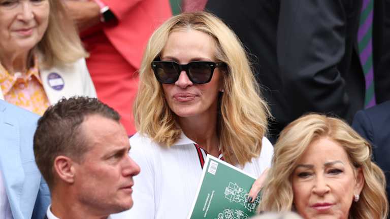 "Pretty Woman" assise au Centre Court : Julia Roberts était présente avec son mari directeur de la photographie Daniel Moder.