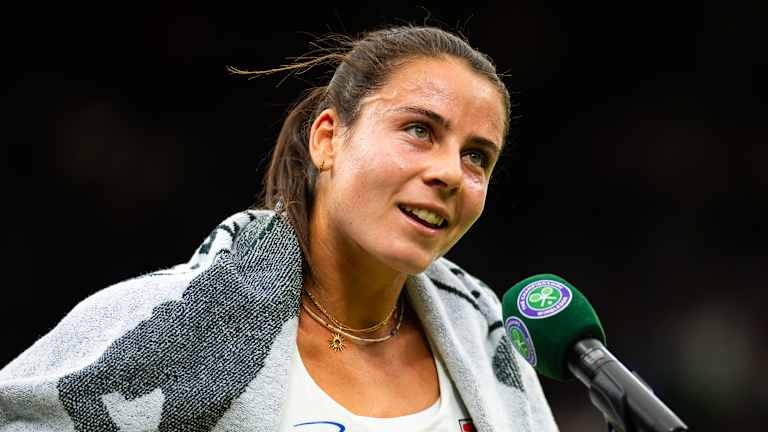 Sur le terrain et au micro, Navarro était aux commandes.