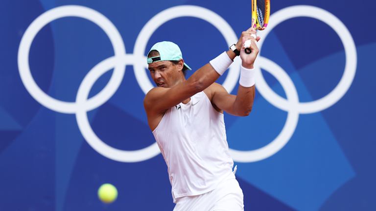 Nadal était incertain pour son match de simple du premier tour dimanche, mais une séance d'entraînement précoce l'a convaincu qu'il était suffisamment bon pour y aller.