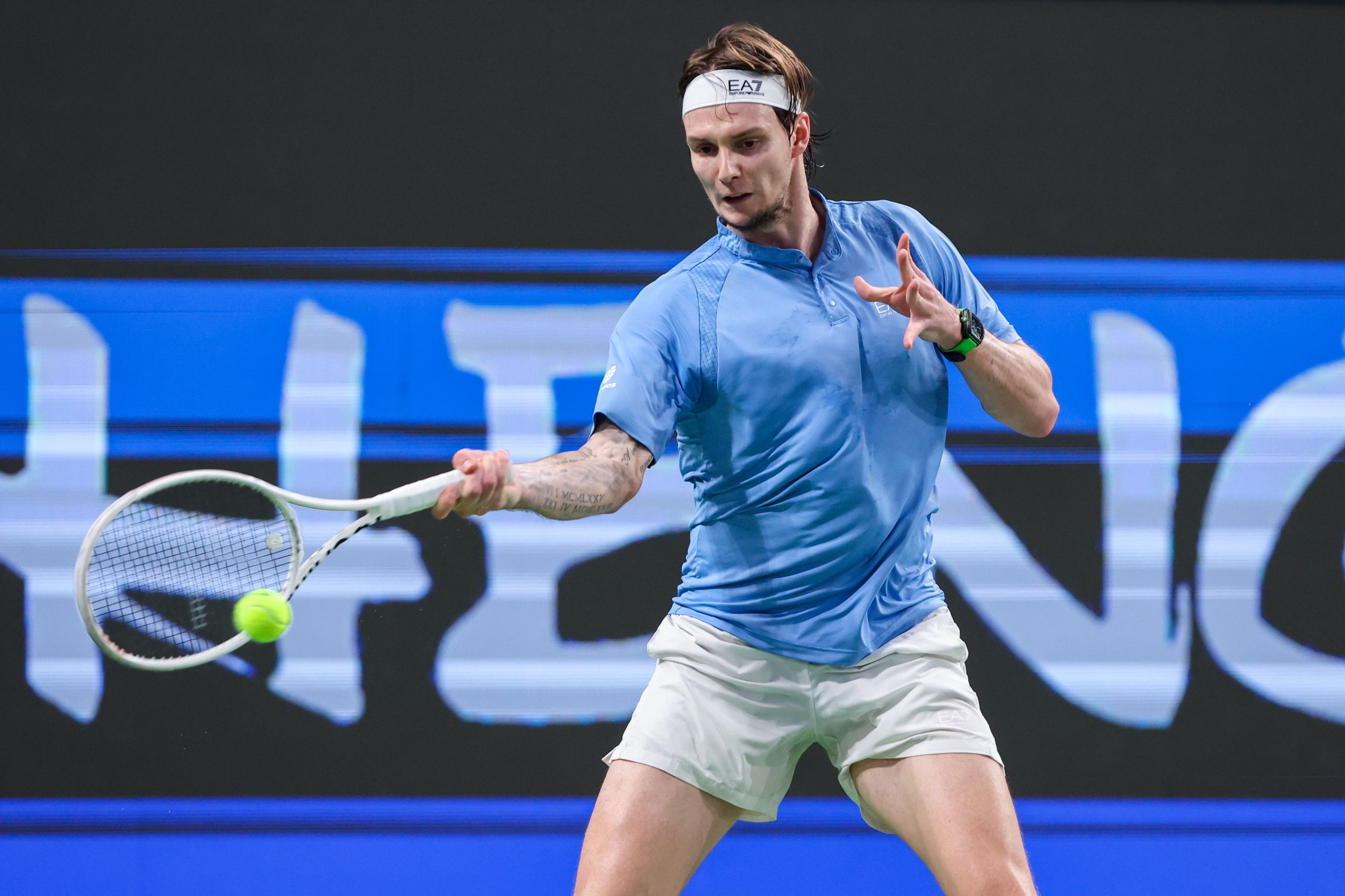 VIDÉO : Alexander Bublik déconcerté par un prodige du tennis de table de 13 ans à Chengdu