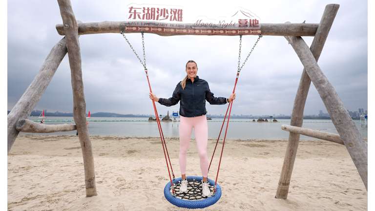 Les fans de tennis chinois ont surnommé Sabalenka « la montagne que Zheng n’a pas encore surmontée ». Sa réaction ? "C'est agréable d'entendre ça !"