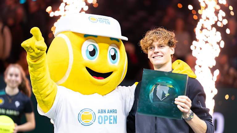 Sinner a remporté plus de la moitié des tournois auxquels il a participé cette année (8 sur 15). Cela n'inclut pas la Coupe Davis, une épreuve par équipe, qu'il a également remportée.