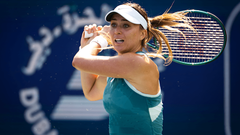 À partir d'un creux de mai 2024 du n ° 140, Badosa est revenu dans le top 10 en janvier lorsqu'elle a atteint sa première demi-finale du Grand Chelem à l'Australian Open.