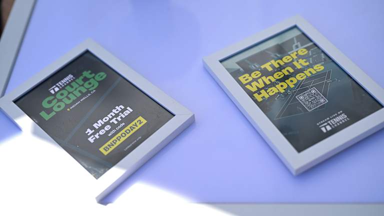 Des essais gratuits d'un mois sont disponibles avec un code promotionnel ...