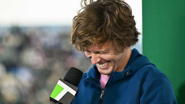 Personne sur le plateau n'a aidé la cause de Rublev à se joindre aux rires.