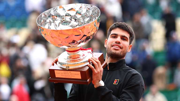 Alcaraz vient de battre Jannik Sinner à la jalon.