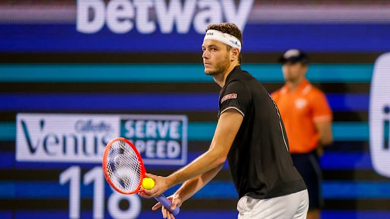 Taylor Fritz approuve la ligne radicale de la tête