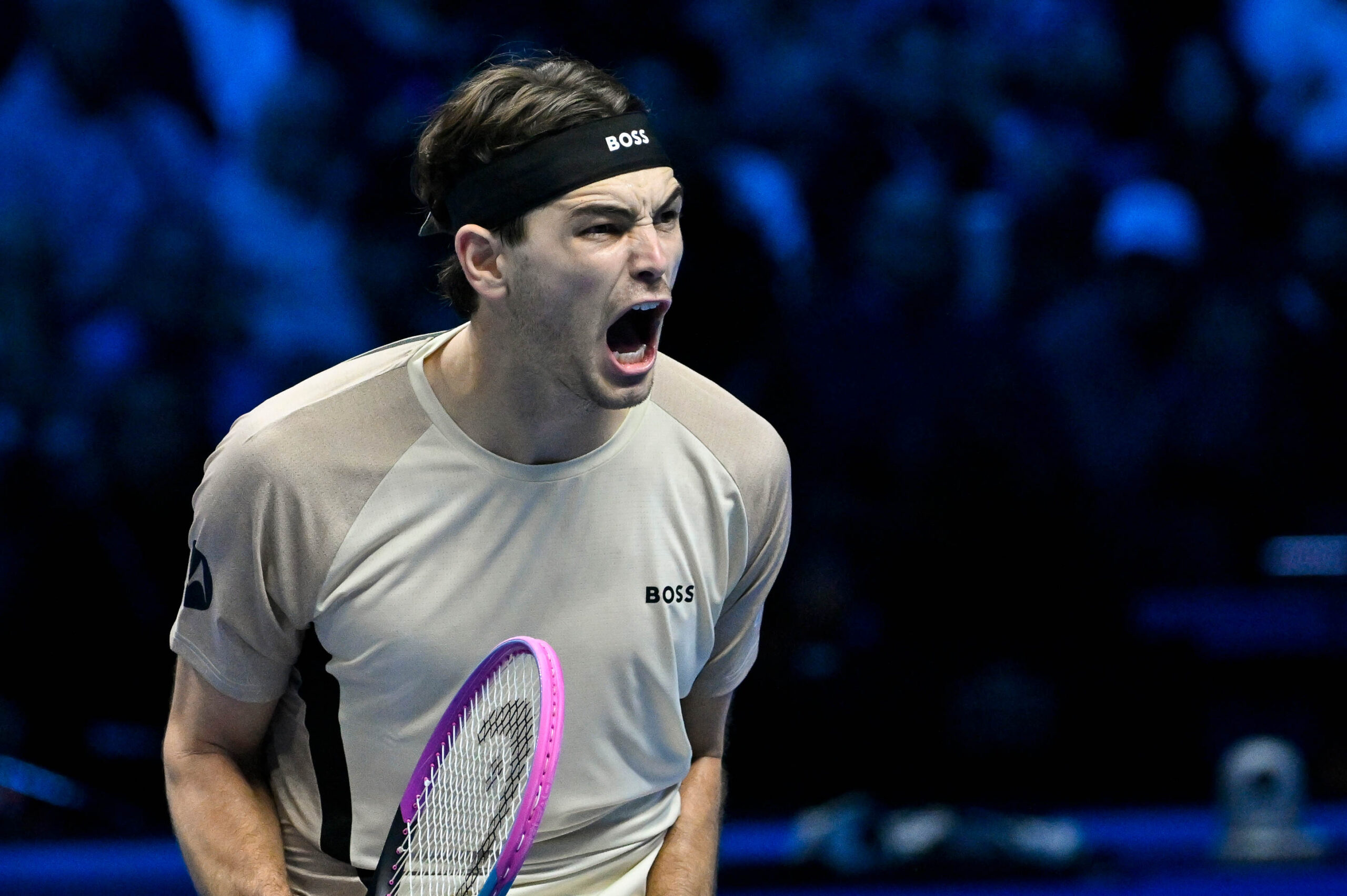 Taylor Fritz, finaliste de l'année dernière, bat Lorenzo Musetti, entré tardivement, aux finales de l'ATP