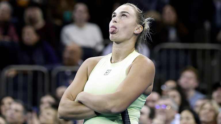 Sabalenka à la Garden Cup, l'une des nombreuses expositions hors saison inscrites à son programme chargé.