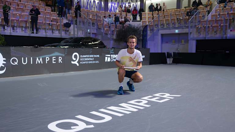 Luca Van Assche a remporté un titre sur l'ATP Challenger Tour il y a à peine deux semaines, à Quimper.