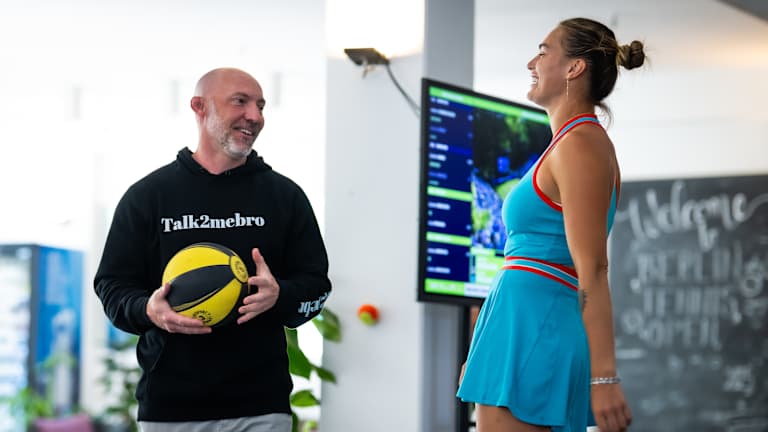 Jason Stacy, l'entraîneur de haute performance d'Aryna Sabalenka, voit leur travail acharné porter ses fruits.
