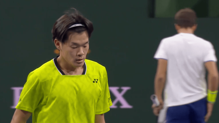 Regardez une rediffusion complète ou les moments forts du match de Michael avec Kopriva sur l'application Tennis Channel.