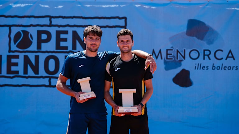 La deuxième édition de l'Open Menorca s'est conclue avec la victoire du remplaçant italien Raul Brancaccio contre le qualifié espagnol Alex Martinez en finale.
