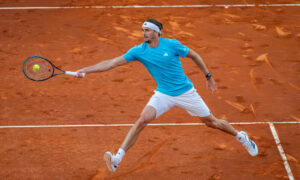 Alexander Zverev vise sa première victoire contre Jannik Sinner depuis l&rsquo;US Open 2023 en finale à Madrid