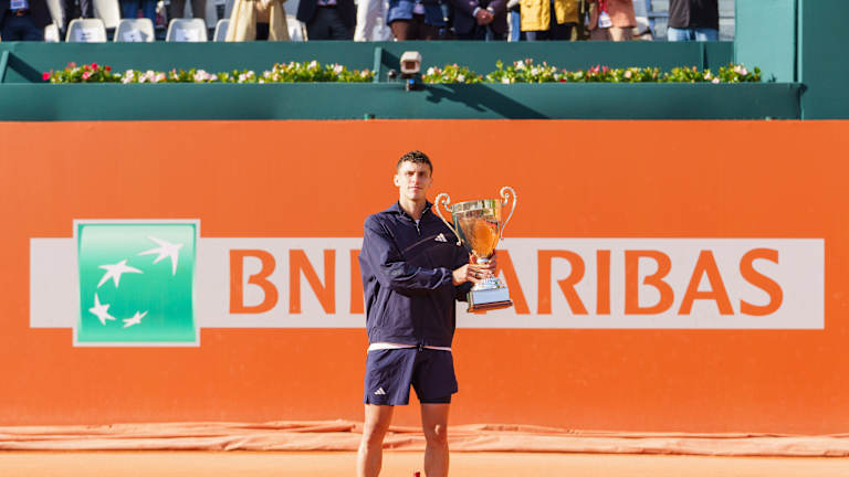 Juan Manuel Cerundolo avec son trophée.